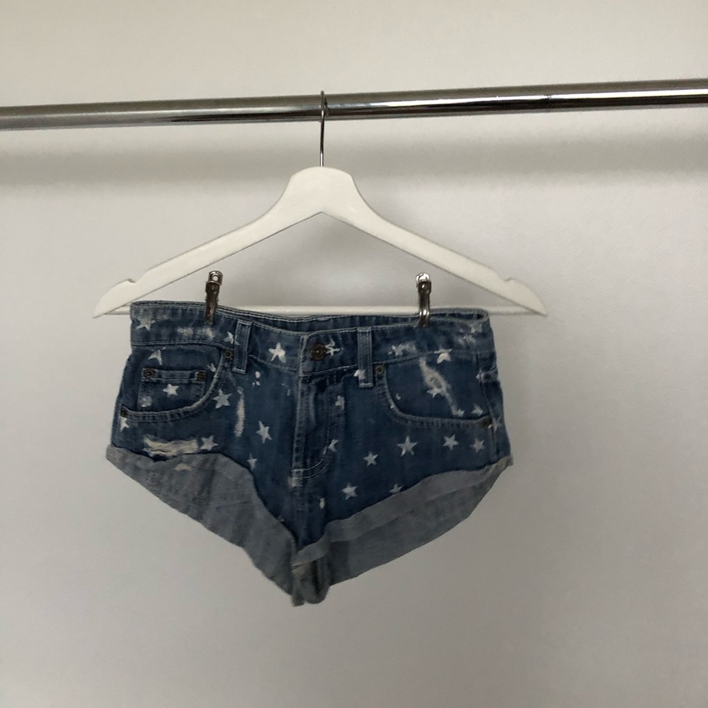Mini shorts